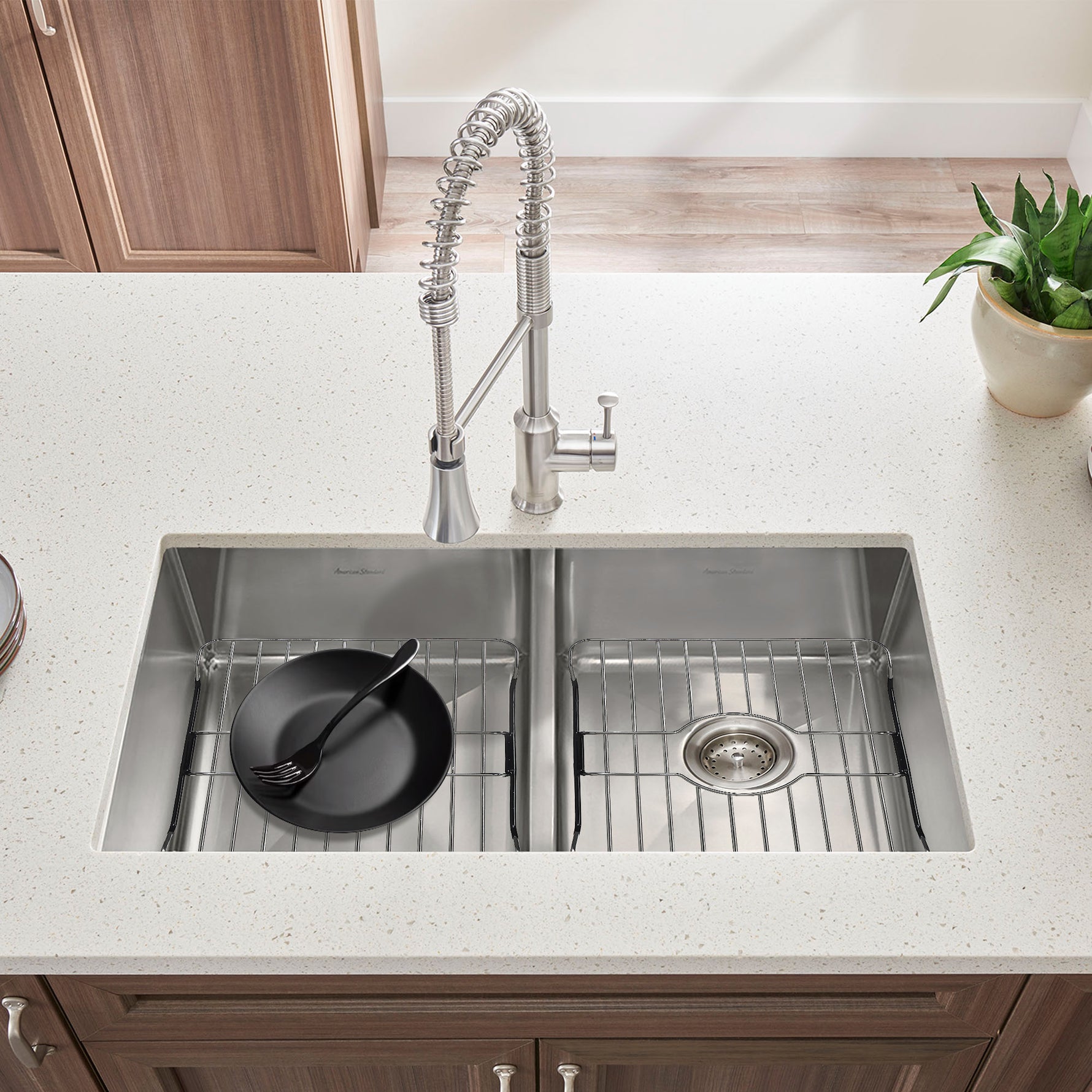 SunnyPoint 304 Stainless Steel Sink Protector Rack – Rust-Resistant Grid for Kitchen Sink Bottom, Scratch Prevention, Drainage Support – Fits Sinks 10.75" x 12.4", Center Drain Hole Required
