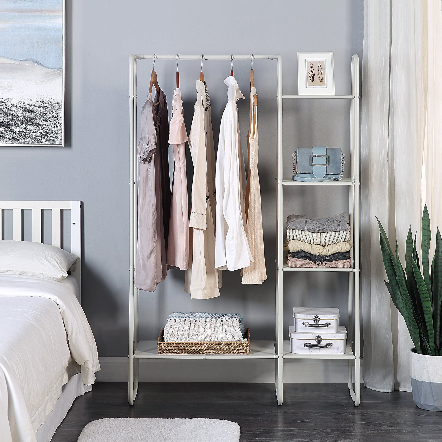 Jessie.V FreeStanding Classic Closet Garment Rack
