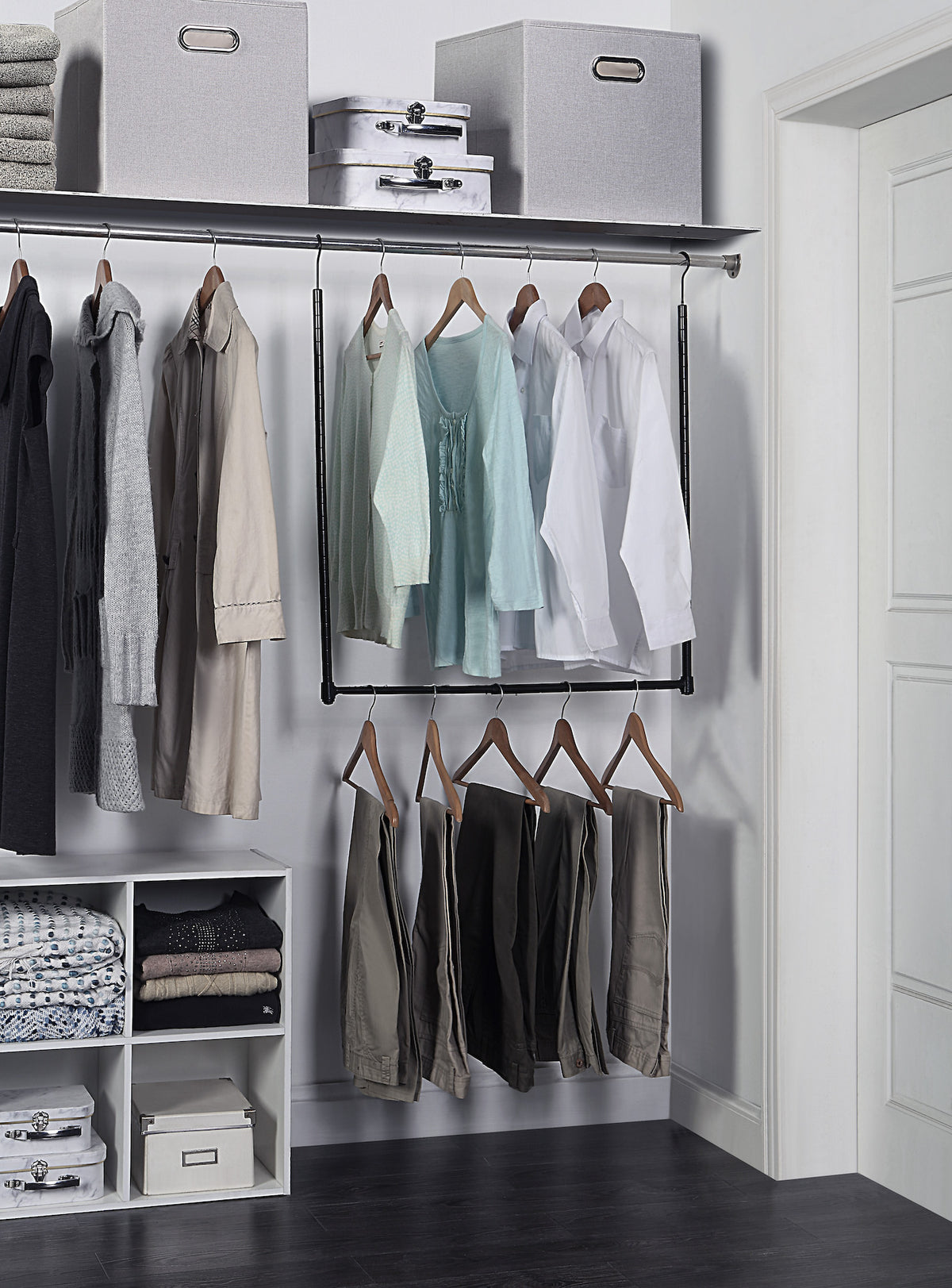 Adjustable Closet Hanging Rod